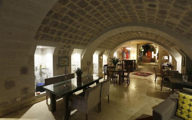 Ansia Hotel