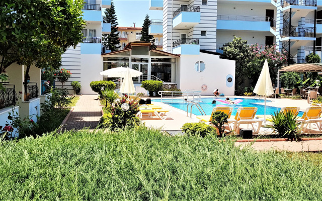 Summer Rose Hotel
