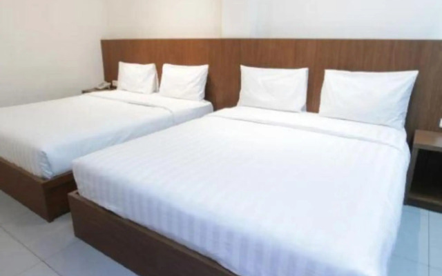 OYO 171 Lotus Art Garden Hotel