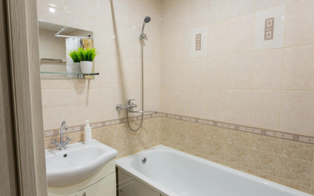 Белые ночи на улице Карла Маркса 123Б