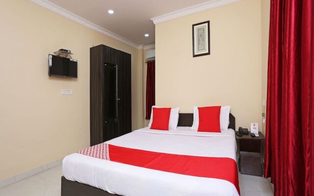 OYO 10982 Hotel Sai Prabha