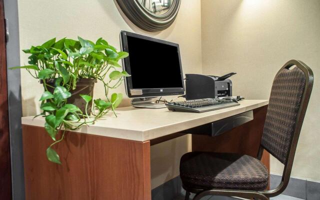 Comfort Inn University