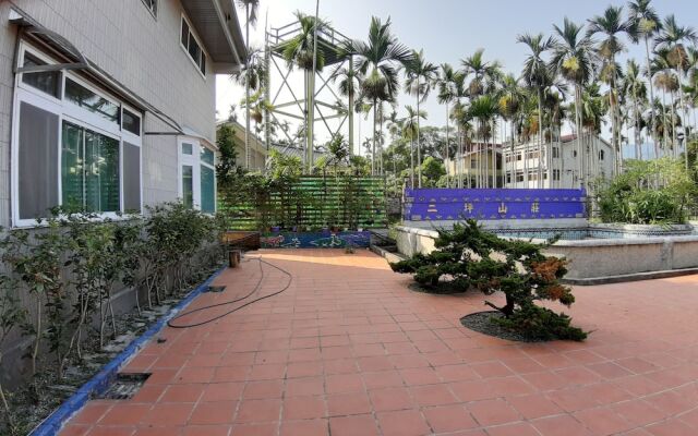 Erping Mountain Resort