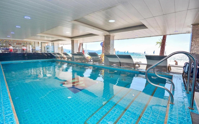 Diamond Water Edge Resort