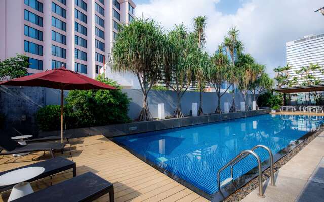 Park Plaza Bangkok Soi 18