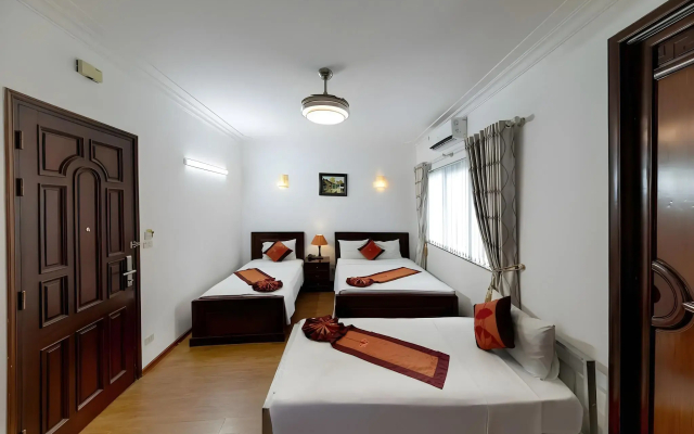 Phoenix Legend Hotel