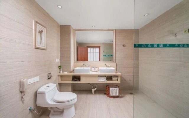 Renxin Hotel