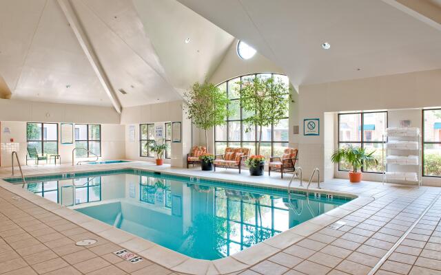Staybridge Suites Charlotte Ballantyne by IHG