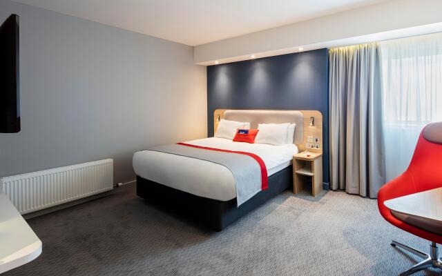 Holiday Inn Express Belfast City, an IHG Hotel