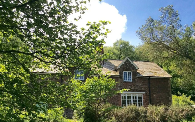Heyden Cottage