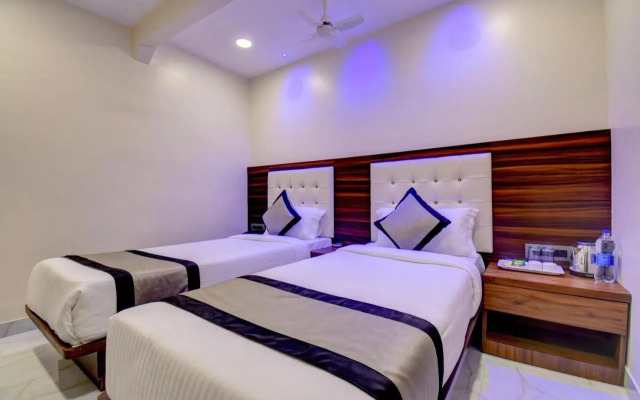 Hotel Majestic Crest