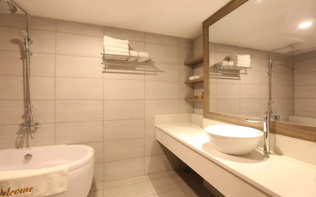 Minh Tam Hotel & Spa 32