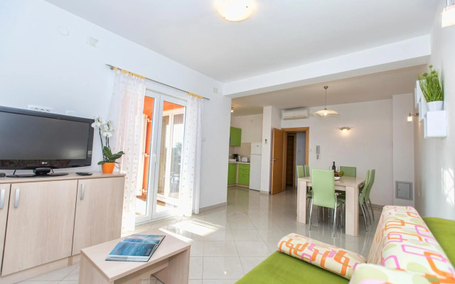 Apartments Villa Dina