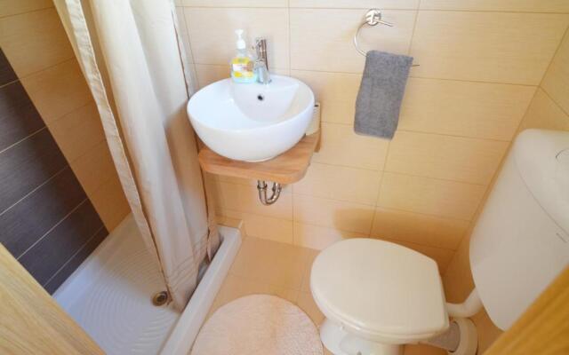 Apartments Mirta