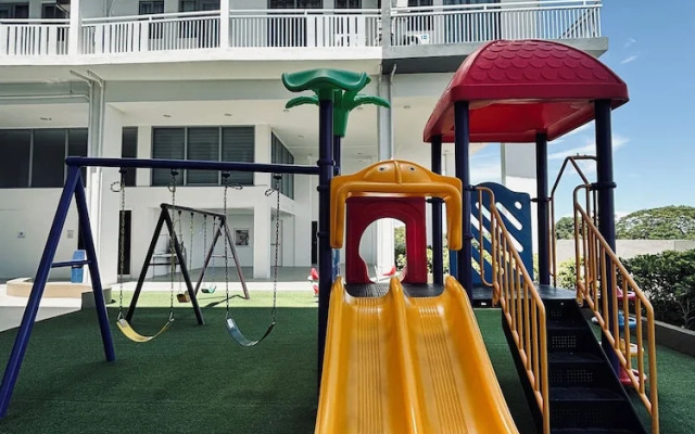 Budget Bunk Studio Comfort