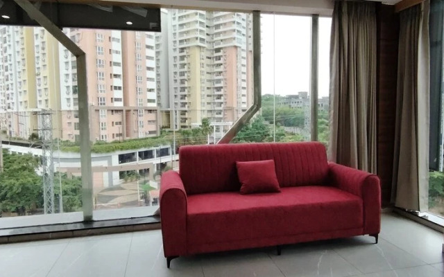 PubliQ Luxury Stays