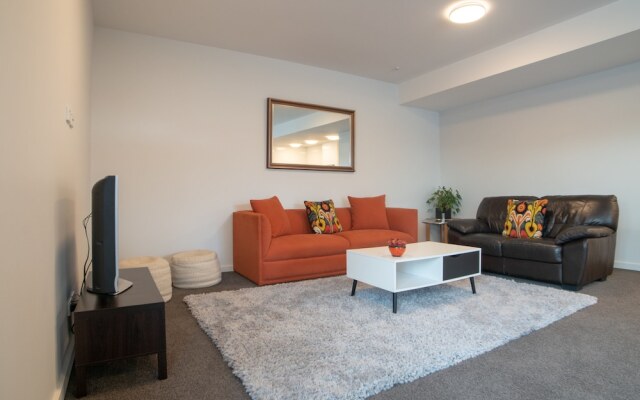 Riverwalk Apartments