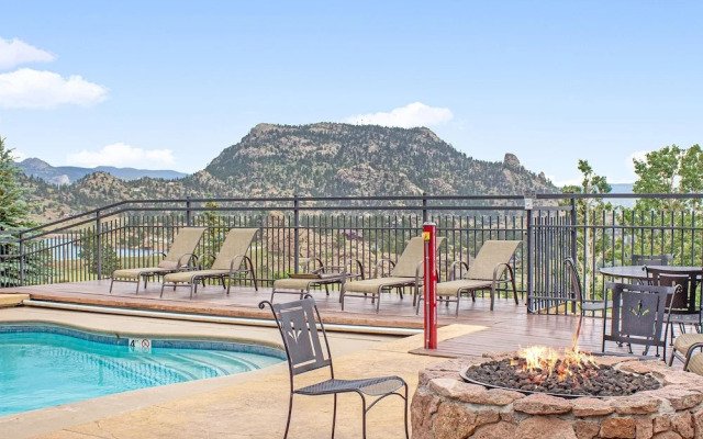 Ouzel Peak 22a 2 Bedroom Condo by RedAwning