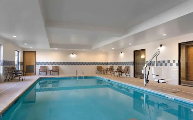 Hampton Inn & Suites Birmingham-East I-20