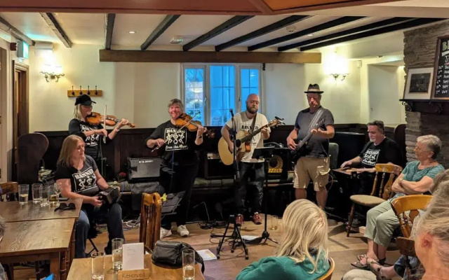 The Globe Inn