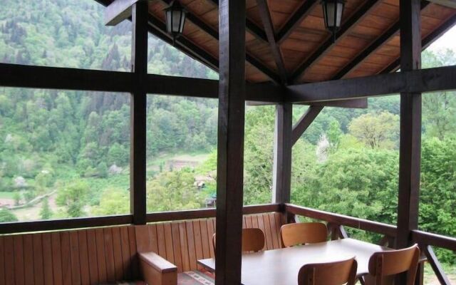 Tema Konuk Evi