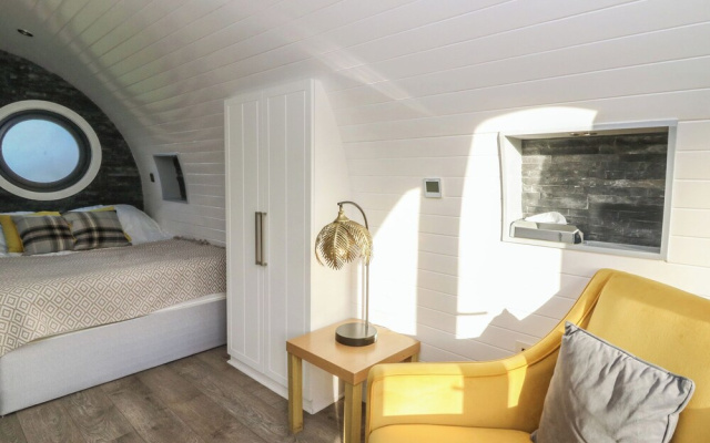 Glamping Pod 5 - Gower
