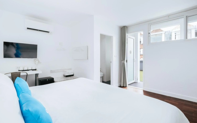 Blu Monkey Bed & Breakfast Phuket