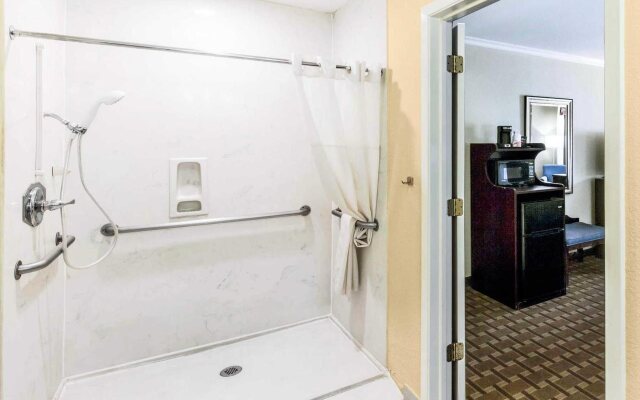 Quality Inn & Suites