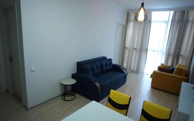 Leo Group Apartment 25-04 Elegance Batumi