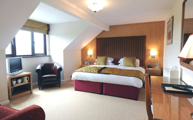 Wolfscastle Country Hotel