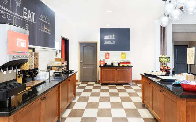 Hampton Inn & Suites Chicago Deer Park