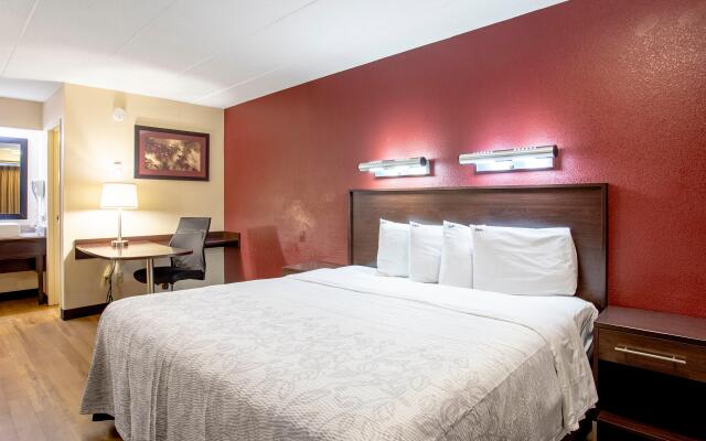 Red Roof Inn PLUS+ Washington DC - Rockville