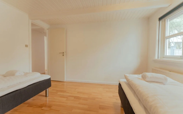 Harbour View | 2Br | City Centre