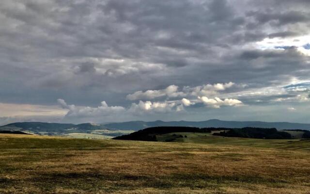 Jagdhaus in der Rhön in völliger Alleinlage
