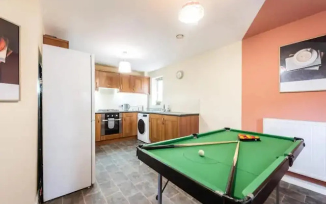 Charming Whitehurst Drive Nest in Manchester