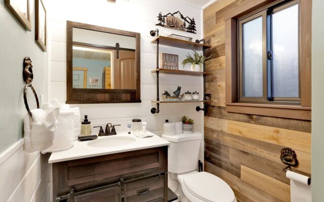 Hidden Loft Chalet #2387
