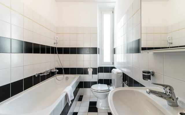 Giuka Apartment
