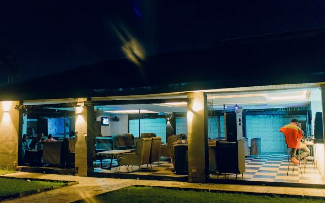 OVIC Hotel