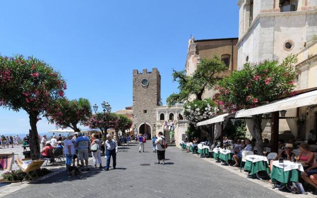 Monovano in Taormina Centro