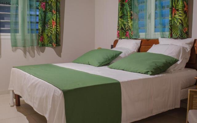 Residence Can' Hibiscus