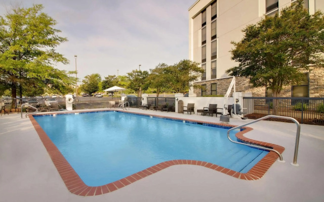 Hampton Inn Birmingham-Colonnade 280
