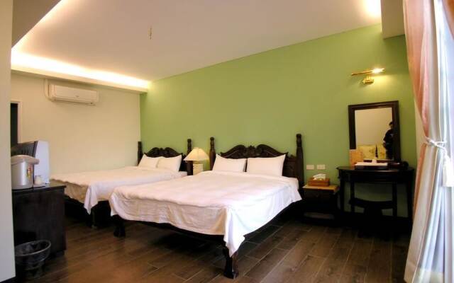 Li Ting B&B
