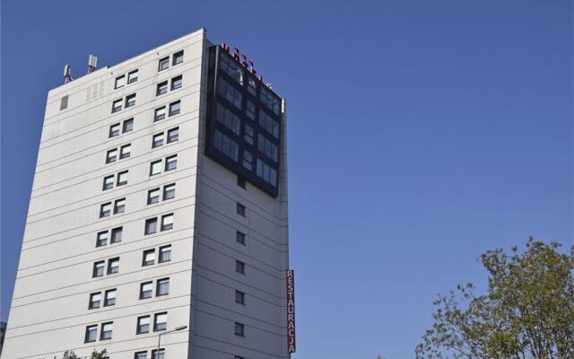 Economy Silesian Hotel