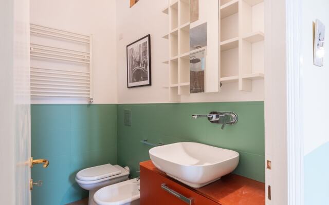 RSH Spanish Steps Luxury Apartments