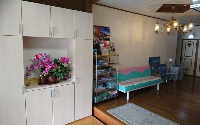 Villa Yamanami – Guest Rooms – Yamanakako
