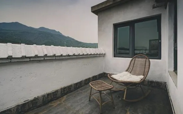 Luzhuang Courtyard
