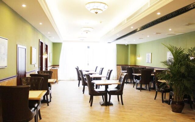 Leqing Jinxilai Holiday Hotel