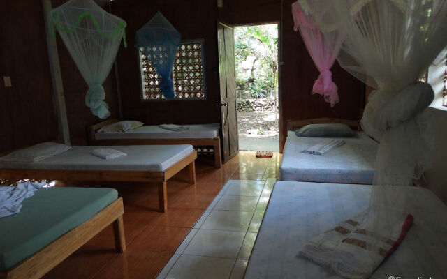 Bohol Coco Farm - Adults Only Hostel
