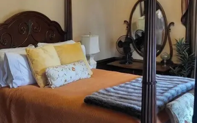 The Tamworth Hotel