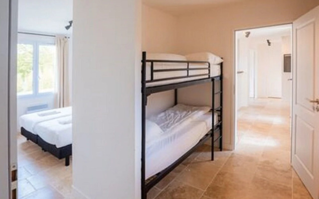 Spacious and Modern Villa With Large Garden and BBQ Area